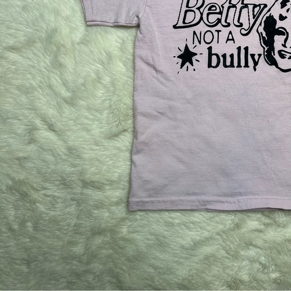 Gildan Be A Betty Not A Bully T-Shirt Pink & Black Size 4T - Picture 3 of 16